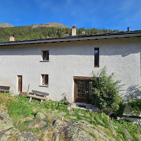 Apartament Bourg-Saint-Pierre : Le Cachet D'Antan Zewnętrze zdjęcie