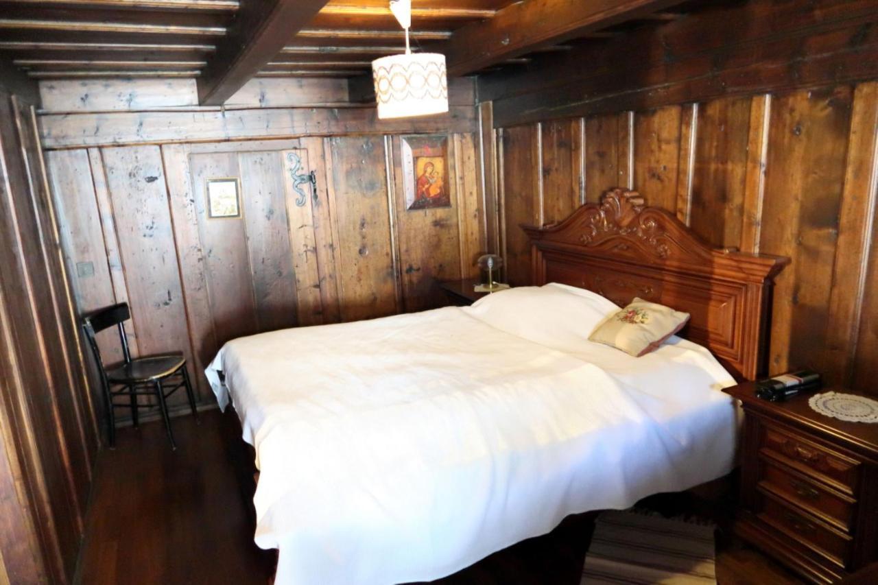 Apartament Bourg-Saint-Pierre : Le Cachet D'Antan Zewnętrze zdjęcie